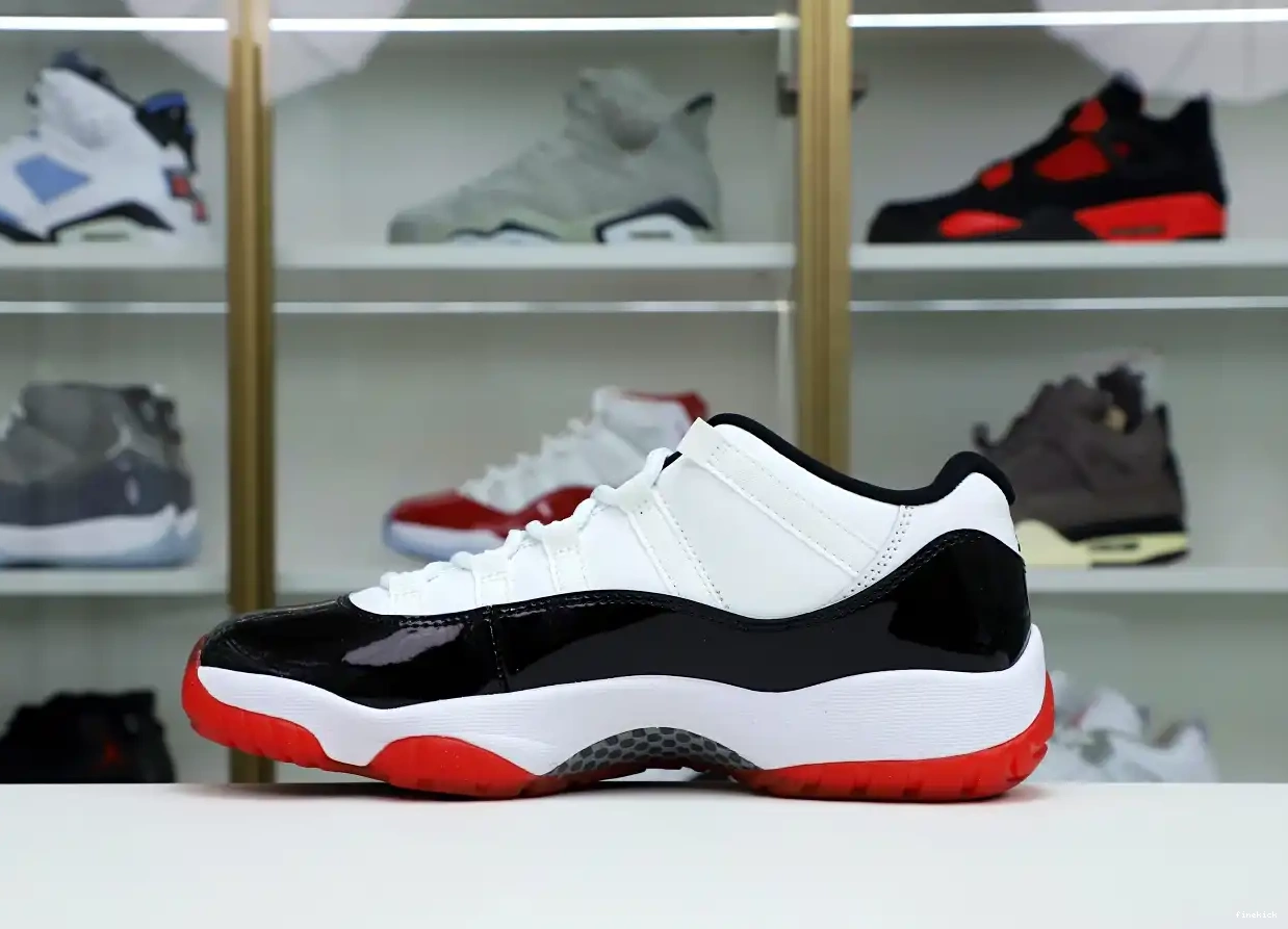 AIR WHITE LOW JORDAN 11 BRED 0602